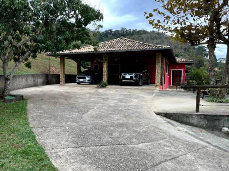 Casa Em Secretario A 800 Metros Do Centro De Secretario Chacaradosolsecretario Βίλα Petrópolis Εξωτερικό φωτογραφία
