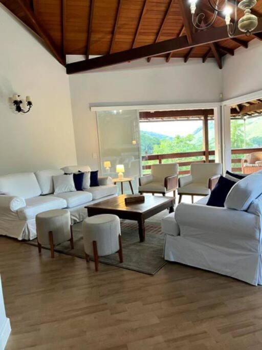 Casa Em Secretario A 800 Metros Do Centro De Secretario Chacaradosolsecretario Βίλα Petrópolis Εξωτερικό φωτογραφία